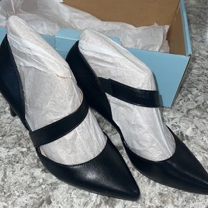 BNIB Life Stride Womens Pumps Size 5M